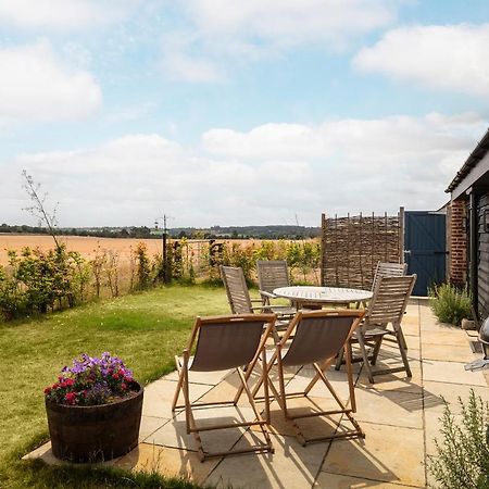 Linseed Barn- Stamford Holiday Cottages 外观 照片