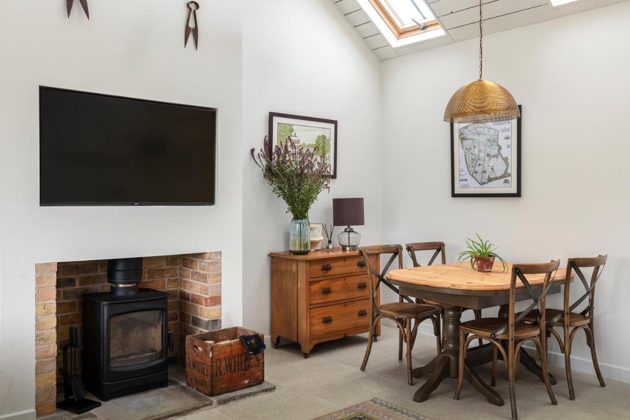 Linseed Barn- Stamford Holiday Cottages 外观 照片